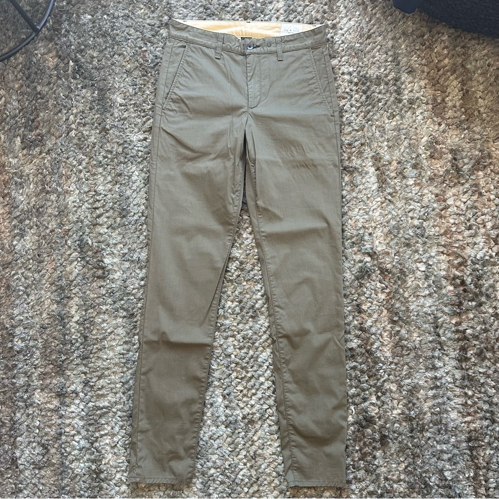 Rag & bone fit 1 low rise chino- olive green pants